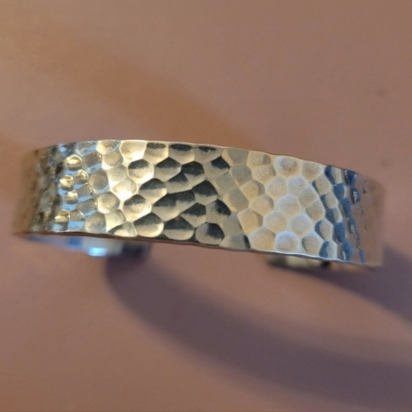 Silpada 925 Sterling Silver Hammered Cuff Bracelet B0851 - Picture 4 of 10